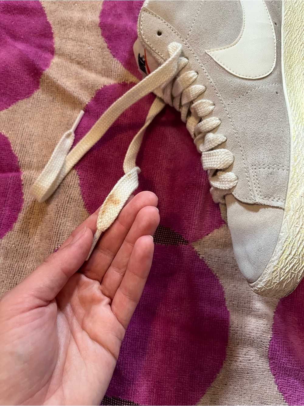Nike Blazer Mid '77 Vintage High Top Sneakers in Light Bone Alabaster - Picture 7 of 15